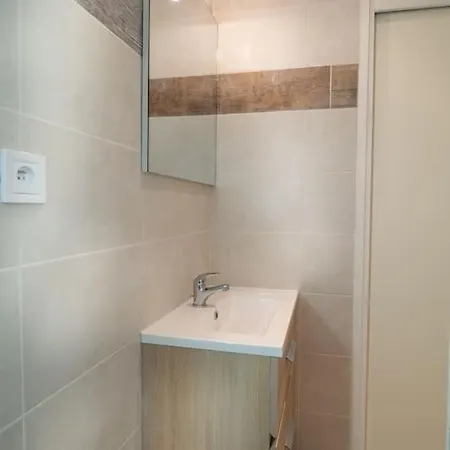 Ragnar House - 3 Pieces A 200m De La * Antibes